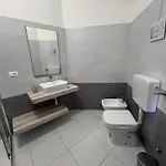 Settetrequattro לינה וארוחת בוקר *